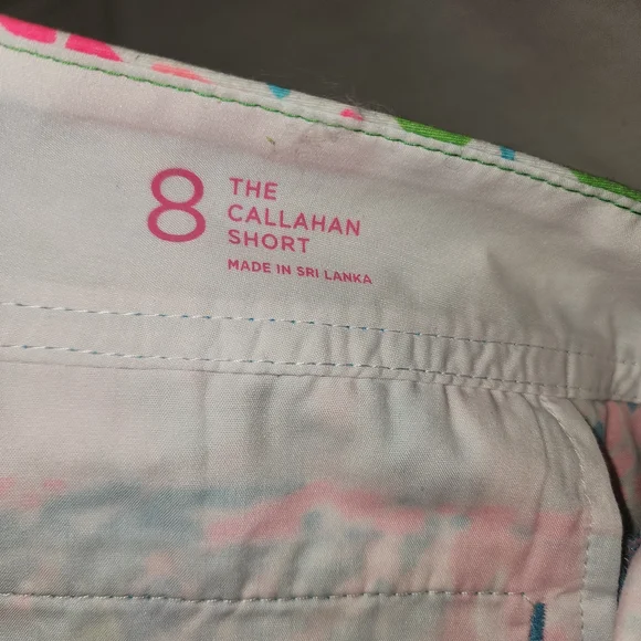 Lilly Pulitzer Colorful Coral Print Women's Shorts - Picture 4 of 5